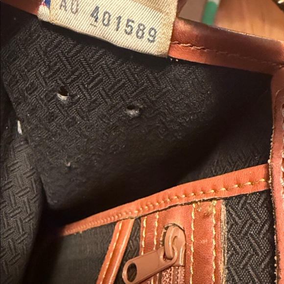 Dooney & Bourke Black and Tan Shoulder Bag - Picture 8 of 13